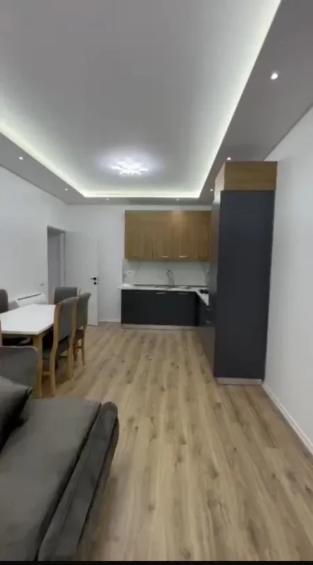 Tirane, jepet me qera apartament 2+1+Aneks+Ballkon Kati 4, 112 m² 450 € (Paskuqan " Color Splash Residence)