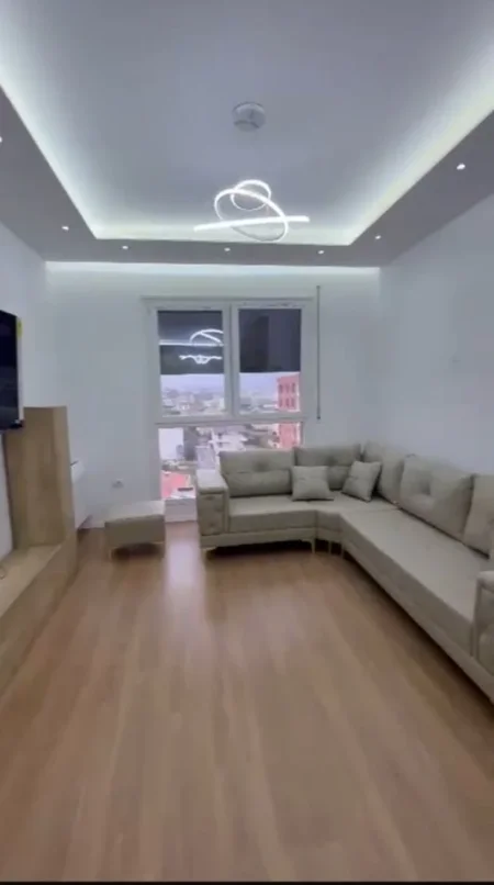 Tirane, jepet me qera apartament 3+1+Aneks+Ballkon Kati 4, 140 m² 500 € (Paskuqan " Color Splash Residence)