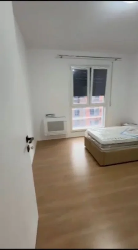 Tirane, jepet me qera apartament 3+1+Aneks+Ballkon Kati 4, 140 m² 500 € (Paskuqan " Color Splash Residence)