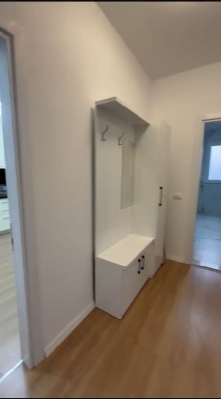 Tirane, jepet me qera apartament 3+1+Aneks+Ballkon Kati 4, 140 m² 500 € (Paskuqan " Color Splash Residence)