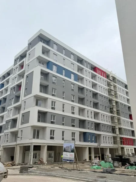 Tirane, shitet apartament 2+1+Ballkon Kati 7, 95 m² 104.600 € (Univers City)