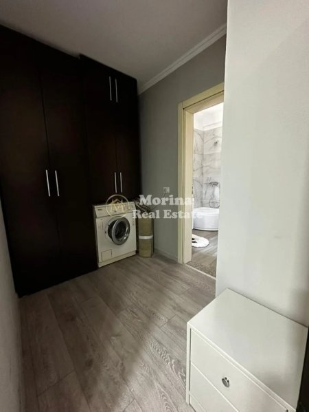 Tirane, jepet me qera garsonier Kati 6, 42 m² 350 € (Casa Italia)