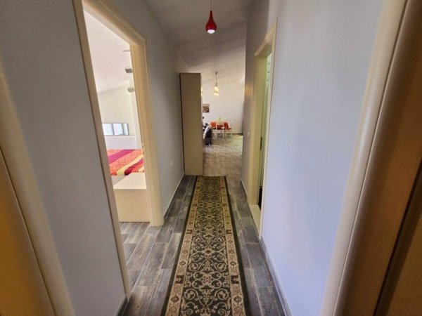 Pogradec, shitet apartament 3+1 Kati 9, 159.000 € (deshmoret e pojskes)