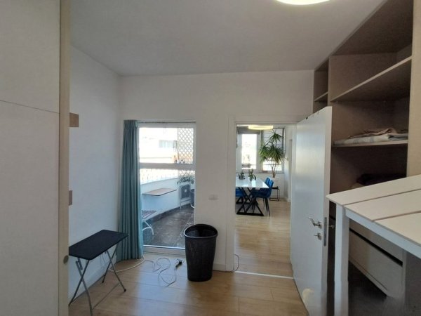 Tirane, shitet apartament 2+1 Kati 10, 80 m² 175.000 € (komuna e parisit)