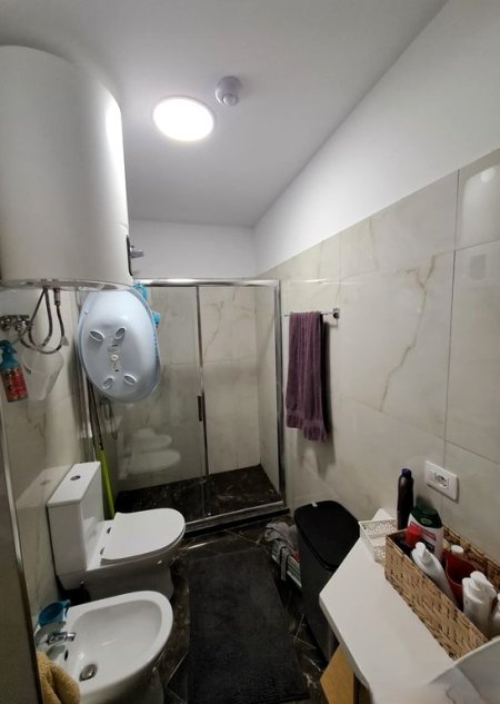 Tirane, shitet apartament 2+1 Kati 10, 80 m² 175.000 € (komuna e parisit)