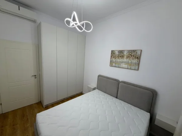 Tirane, shitet apartament 2+1+Ballkon Kati 2, 95 m² 169.000 € (Astir)