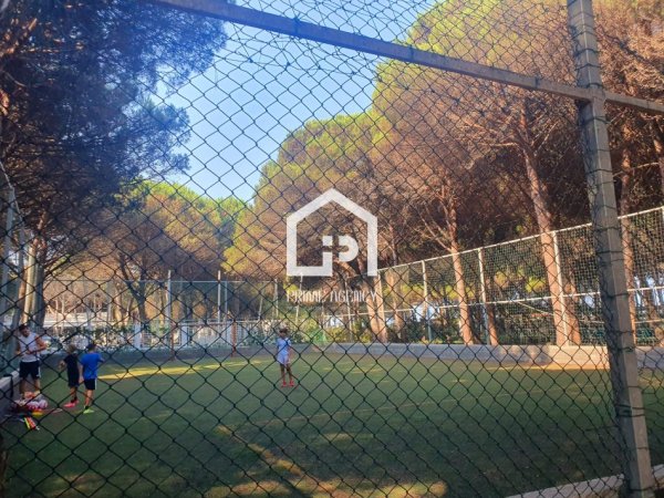 shitet Vile 3 Katshe , 650.000 € (QERRET)