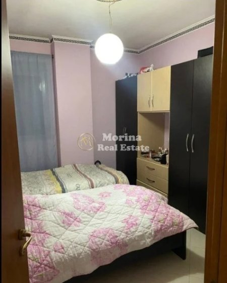 Tirane, jepet me qera apartament 2+1 Kati 4, 90 m² 600 € (Komuna e Parisit)