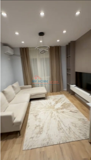 Tirane, jepet me qera apartament 1+1+Ballkon Kati 6, 64 m² 500 € (5 Maji)