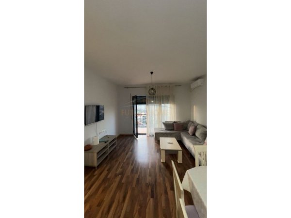 Tirane, jepet me qera apartament 2+1+2 Kati 6, 96 m² 650 € (Green City , Unaza e Re)