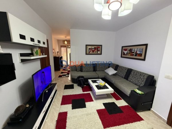 Tirane, shitet apartament 2+1 , 106 m² 127.000 € (Fresk)