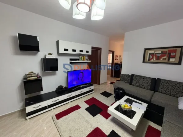 Tirane, shitet apartament 2+1 , 106 m² 127.000 € (Fresk)