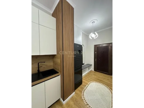 Tirane, shitet apartament 1+1 Kati 1, 77 m² 130.000 € (Astir,Kompleksi Vila L)