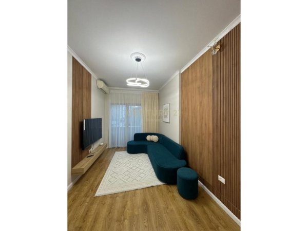 Tirane, shitet apartament 1+1 Kati 1, 77 m² 130.000 € (Astir,Kompleksi Vila L)