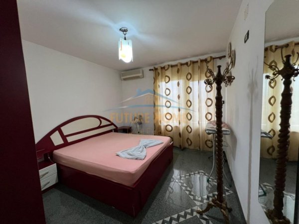 Tirane, jepet me qera apartament 3+1 Kati 6, 120 m² 600 € 