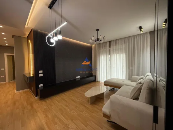 Tirane, jepet me qera apartament 2+1+Ballkon Kati 3, 90 m² 1.200 € 