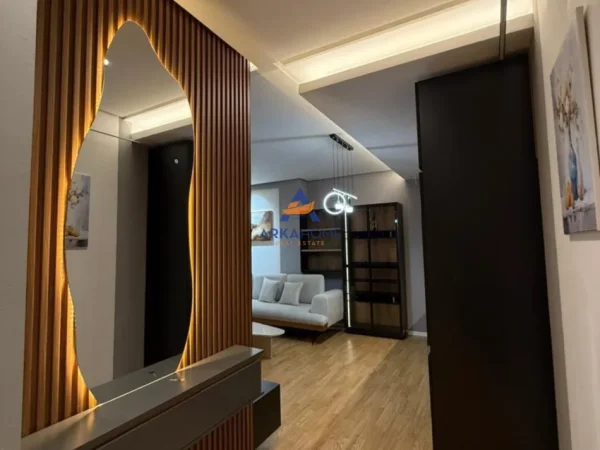 Tirane, jepet me qera apartament 2+1+Ballkon Kati 3, 90 m² 1.200 € 