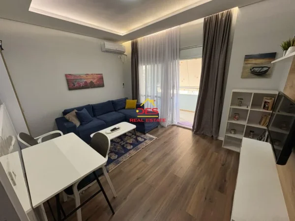 Vlore, shitet apartament Kati 3, 43 m² 85.000 € (Lungomare)