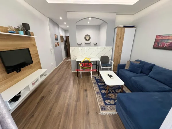 Vlore, shitet apartament Kati 3, 43 m² 85.000 € (Lungomare)