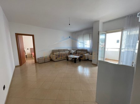 Durres, shitet apartament 1+1 Kati 7, 74 m² (SHKEMB KAVAJE ,GOLEM)