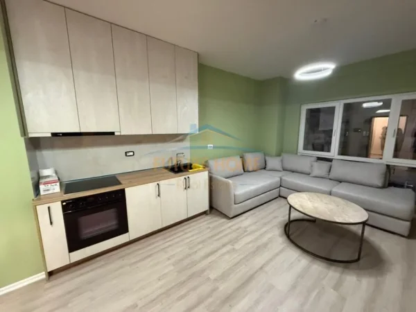 Tirane, jepet me qera apartament 1+1 Kati 6, 64 m² 670 € (Zogu i zi)
