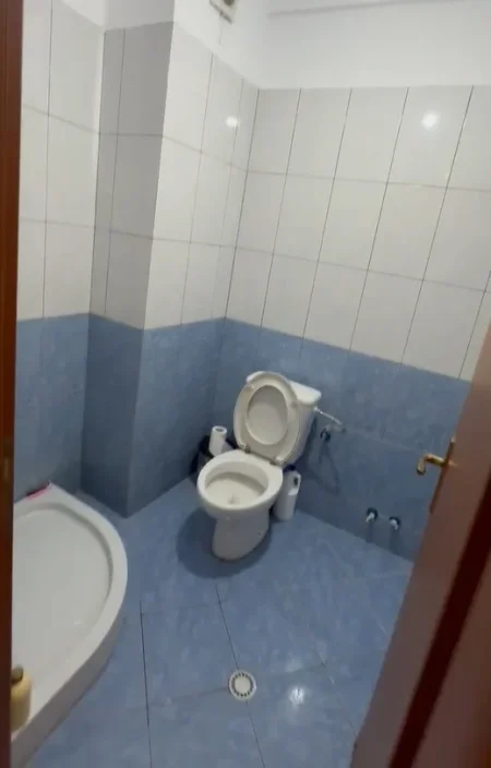 Tirane, shitet super apartament 2+1+2 - Kati 8 me ashensor , 108 m² 130.000 € (Astir – Prane Artistit)