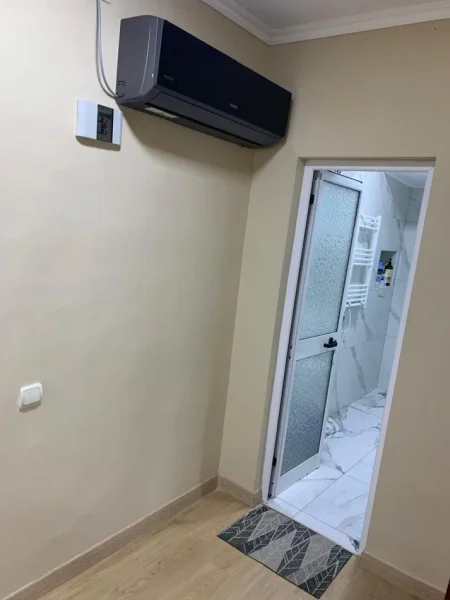 Tirane, jepet me qera apartament 1+1 Kati 3, 70 m² 500 € 