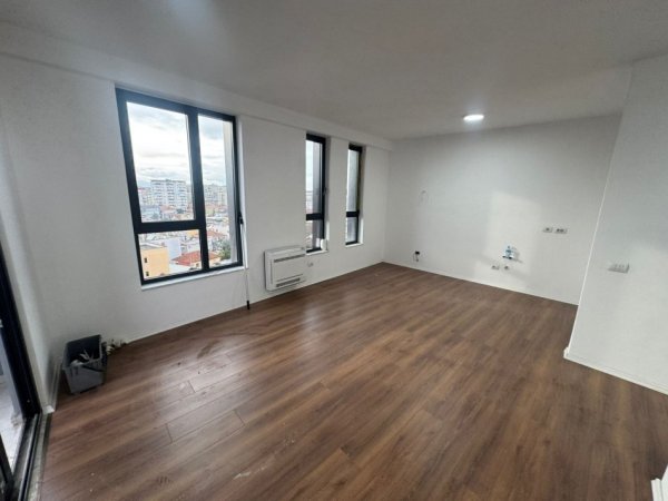 Tirane, jepet me qera apartament 2+1 Kati 6, 90 m² 