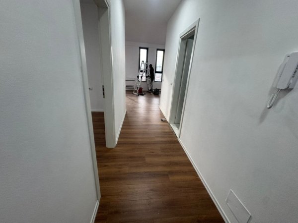 Tirane, jepet me qera apartament 2+1 Kati 6, 90 m² 