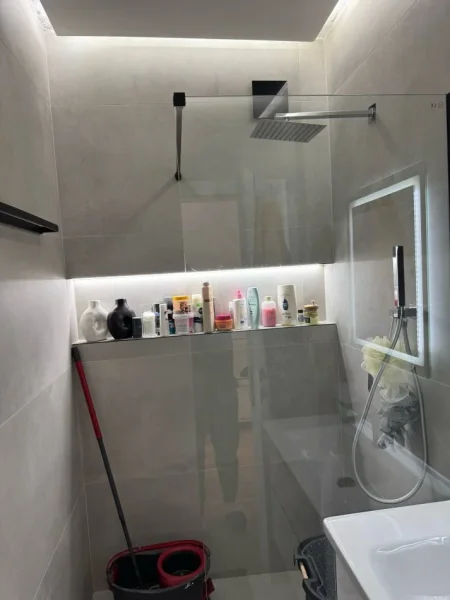 Tirane, shitet apartament 2+1+Ballkon Kati 2, 120 m² 190.000 € (Super apartament 3+1 ne shitje ne "Laprake")