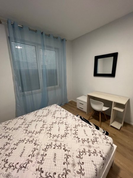 Tirane, jepet me qera apartament 2+1 Kati 3, 95 m² 750 € (Rruga Dritan Hoxha)