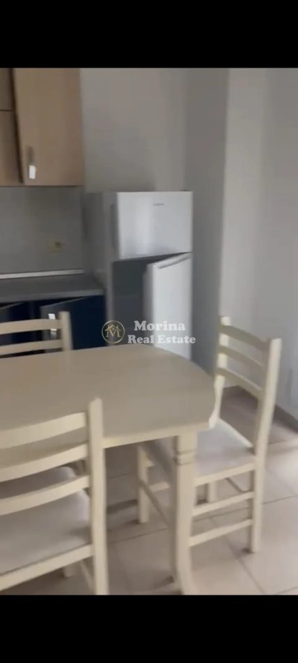 Tirane, jepet me qera apartament 2+1 Kati 1, 90 m² 550 € (Astir)