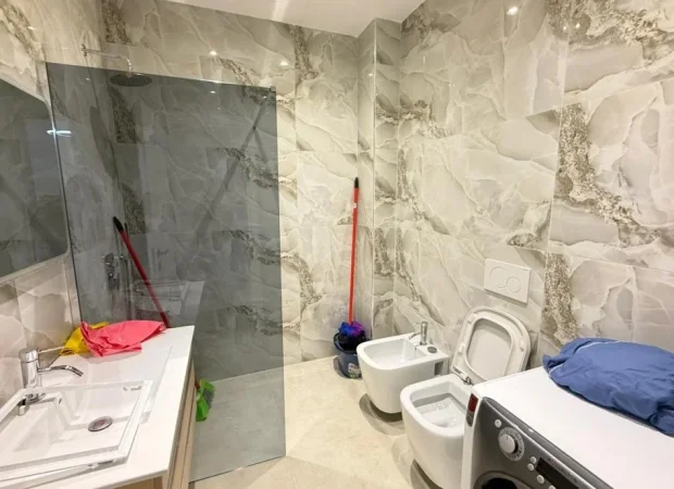 Tirane, jepet me qera apartament 2+1 , 100 m² 800 € 