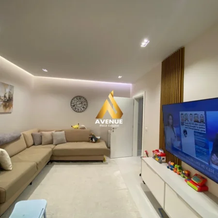 SHITET APARTAMENT 1+1 | Vasil Shanto | PRANË KESH