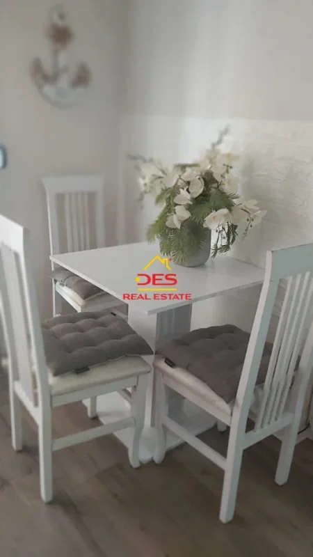 Vlore, shitet garsonier Kati 4, 44 m² 95.000 € (Lungomare)