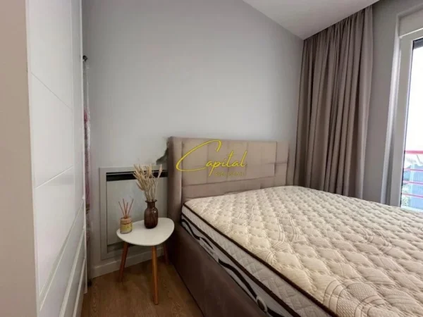 Tirane, jepet me qera apartament 2+1 Kati 2, 100 m² 1.200 € (LIQENI I THATE)