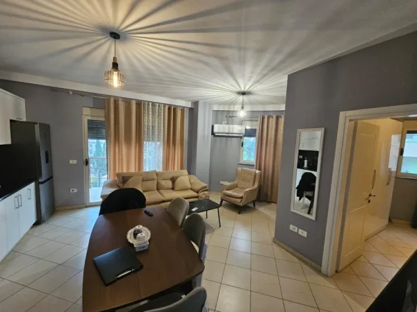 Tirane, jepet me qera apartament 1+1+Ballkon Kati 2, 66 m² 550 € (rrapo hekali)