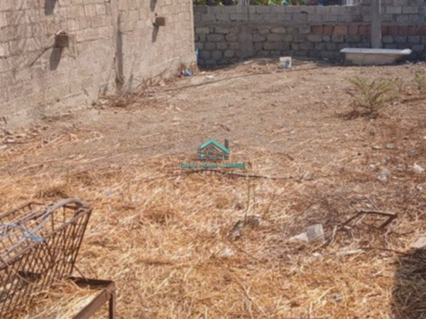 Vlore, shitet toke , 400 m² 150.000 € (VLORE)