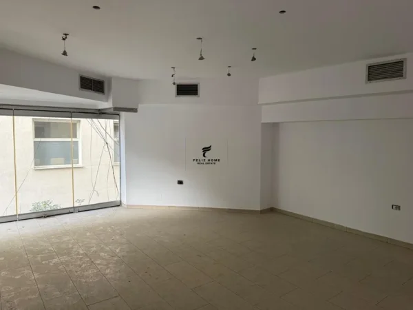 Tirane, shitet dyqan , 150 m² 530.000 € (RRUGA E ELBASANIT)