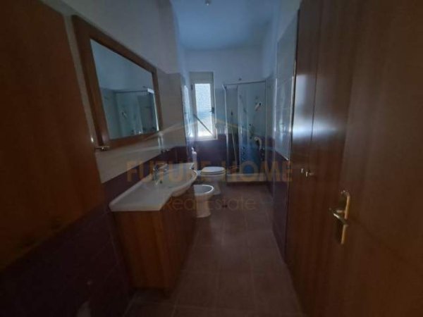 Durres, shitet apartament 2+1 Kati 1, 97 m² 86.000 Euro (Plazh,Durrës)
