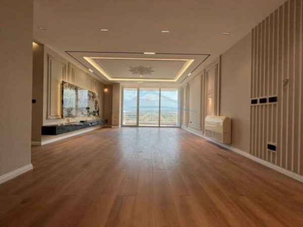 Tirane, shitet apartament 2+1+BLK Kati 4, 124 m² 295.000 Euro (Liqeni i Thate)