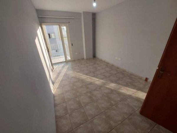 Tirane, shitet apartament 2+1 Kati 5, 107 m² 153.000 Euro ne rrugen Ndre Mjeda