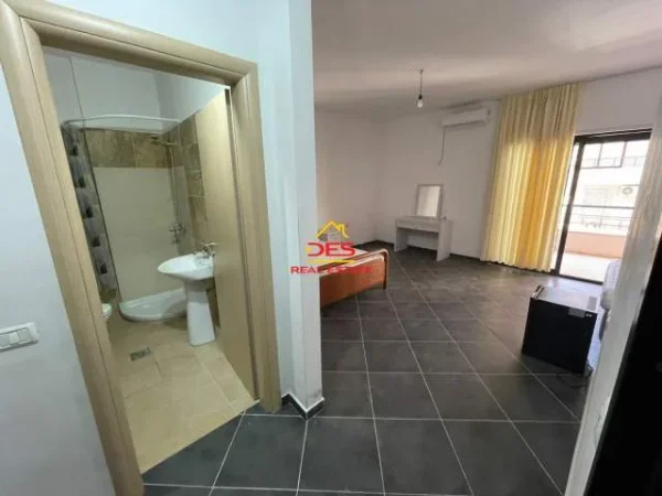 Vlore, shitet garsonier Kati 2, 43 m² 85.000 Euro (Rruga Dhimiter Konomi, Vlore)