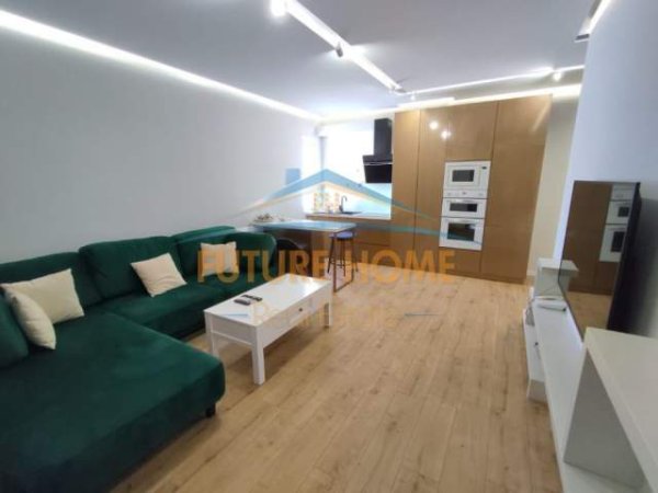 Durres, shitet ambjent biznesi Kati 0, 970 m² 160.000.000 Euro (Golem)