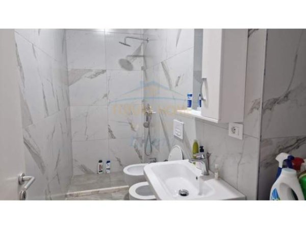 Tirane, ofert apartament 2+1 Kati 3, 100 m² 500 Euro