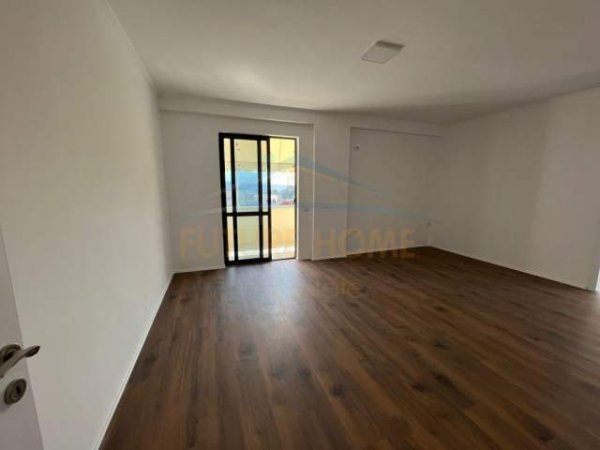 Tirane, shitet apartament 2+1 Kati 1, 92 m² 130.000 Euro (Kodra e Diellit)