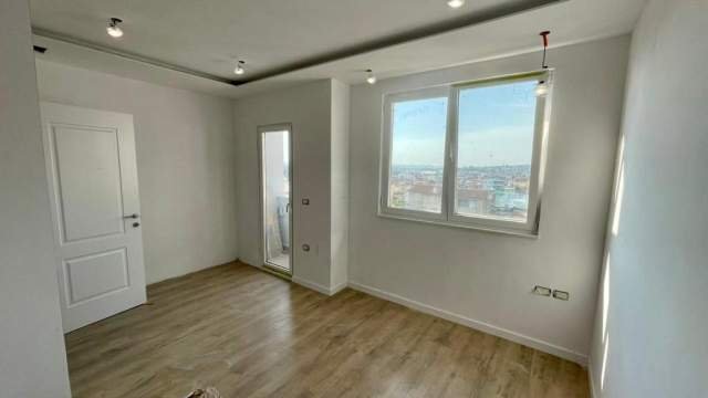 Tirane, shitet apartament 2+1+BLK Kati 8, 137 m² 155.000 Euro (Spitali Amerikan/Bar Artist)