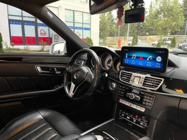 Tirane, shitet makine Mercedes-Benz E 220 Viti 2014,