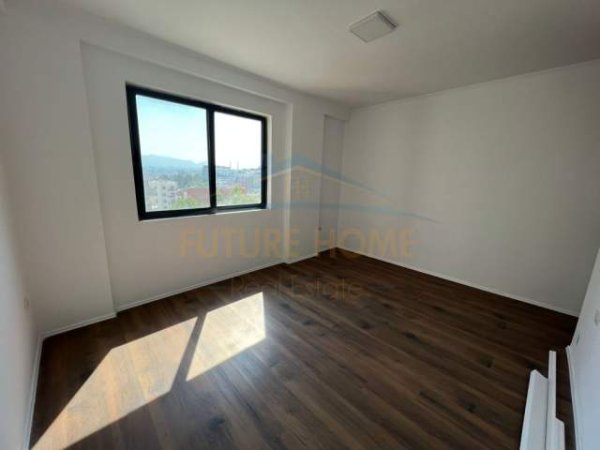 Tirane, shitet apartament Kati 7, 84 m² 85.000 Euro (Unaza e Re)