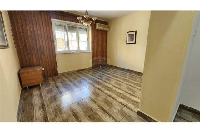 Tirane, jepet me qera apartament 2+1+A+BLK Kati 2, 81 m² 400 Euro (rruga kavajes)